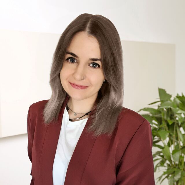 Lisa Bertok - Projektassistentin bei Lenus